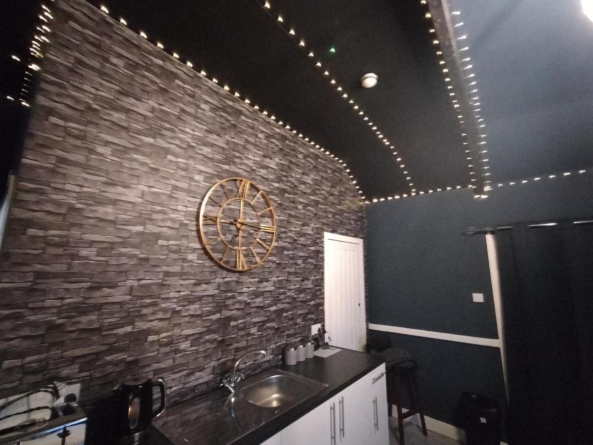 The New Accommodation Free Complementary Breakfast Tibshelf Luaran gambar