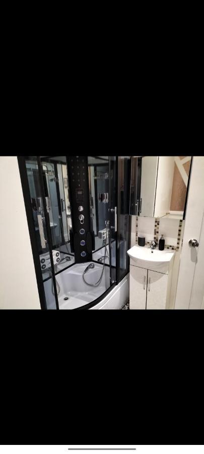 The New Accommodation Free Complementary Breakfast Tibshelf Luaran gambar
