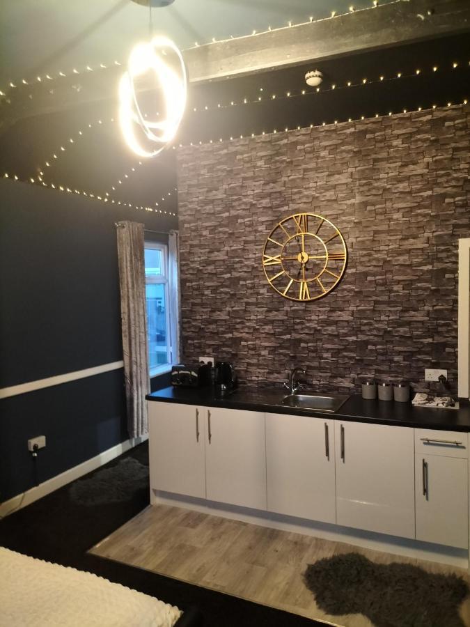 The New Accommodation Free Complementary Breakfast Tibshelf Luaran gambar