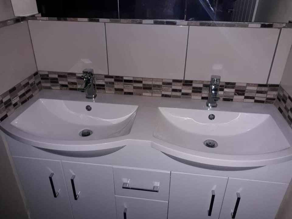 The New Accommodation Free Complementary Breakfast Tibshelf Luaran gambar